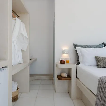 Naxos Tower 酒店 Galanado