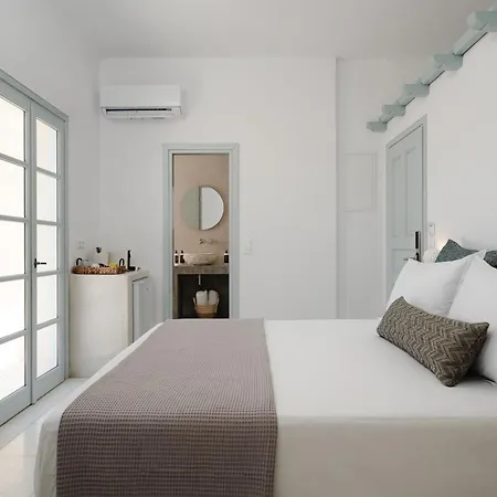 Naxos Tower * Galanado