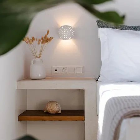 Naxos Tower 酒店 Galanado