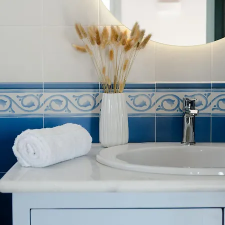 酒店 Naxos Tower Galanado